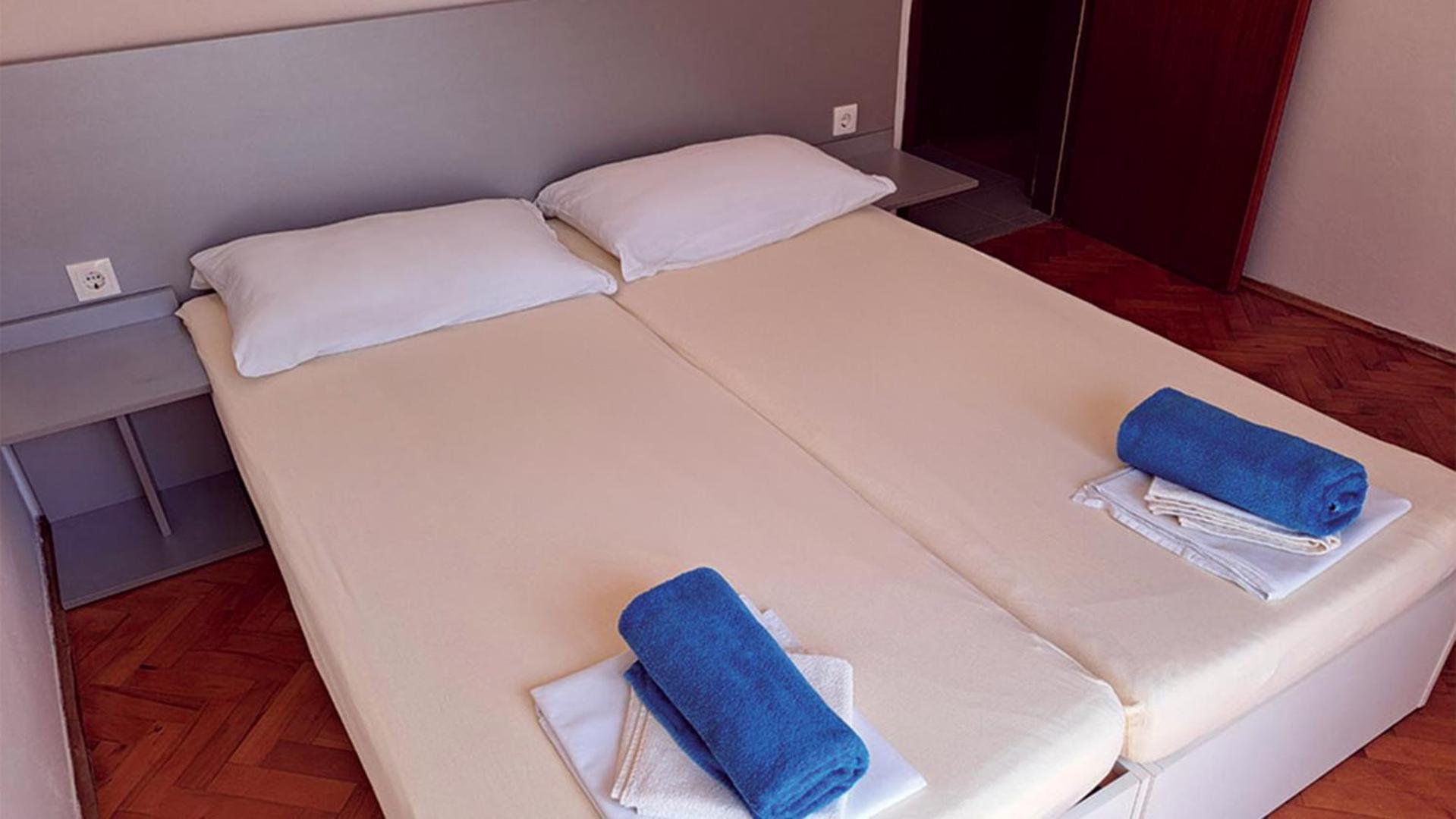 Pansion Palme Apartment Drvenik  Ngoại thất bức ảnh