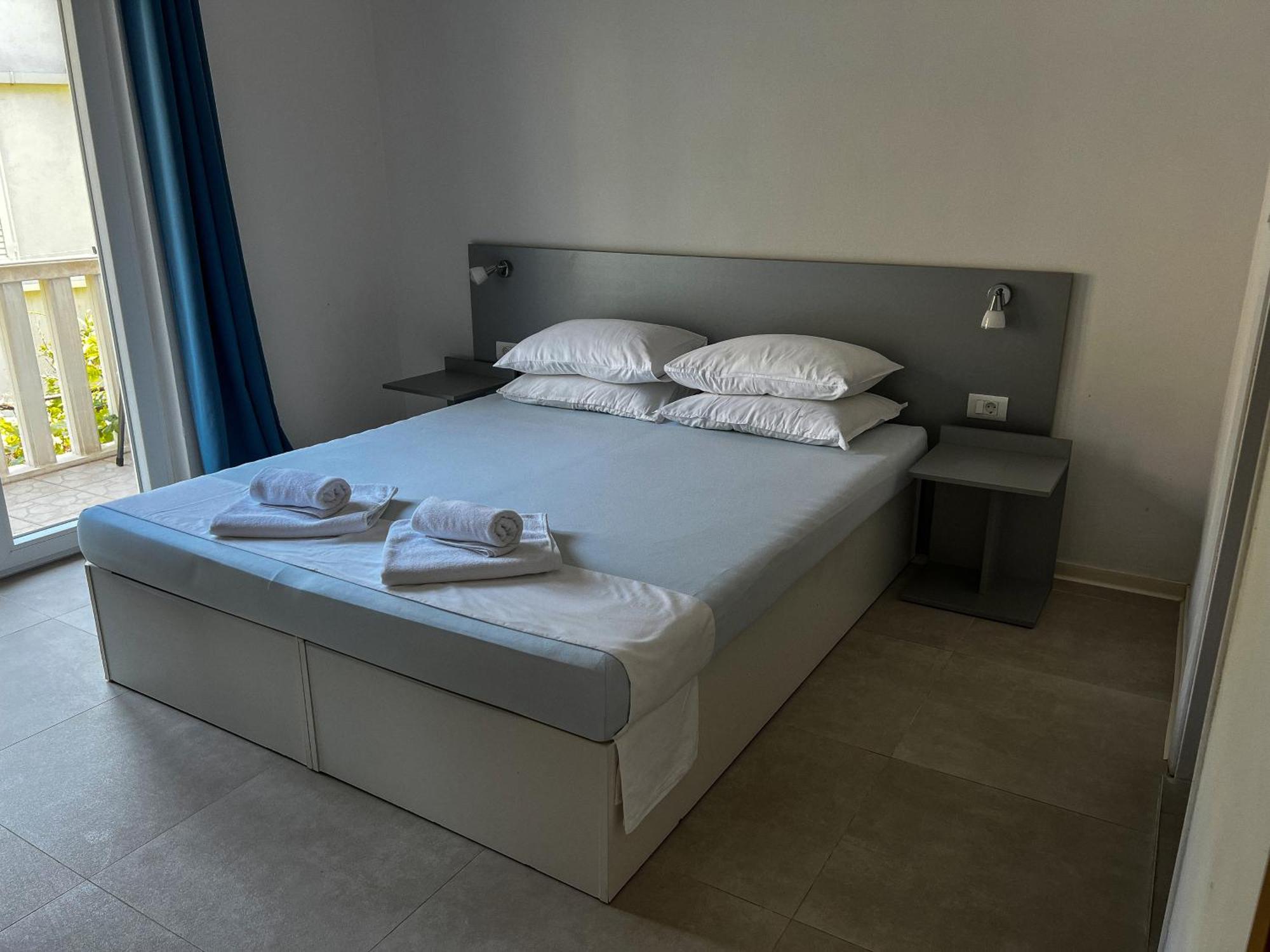 Pansion Palme Apartment Drvenik  Ngoại thất bức ảnh