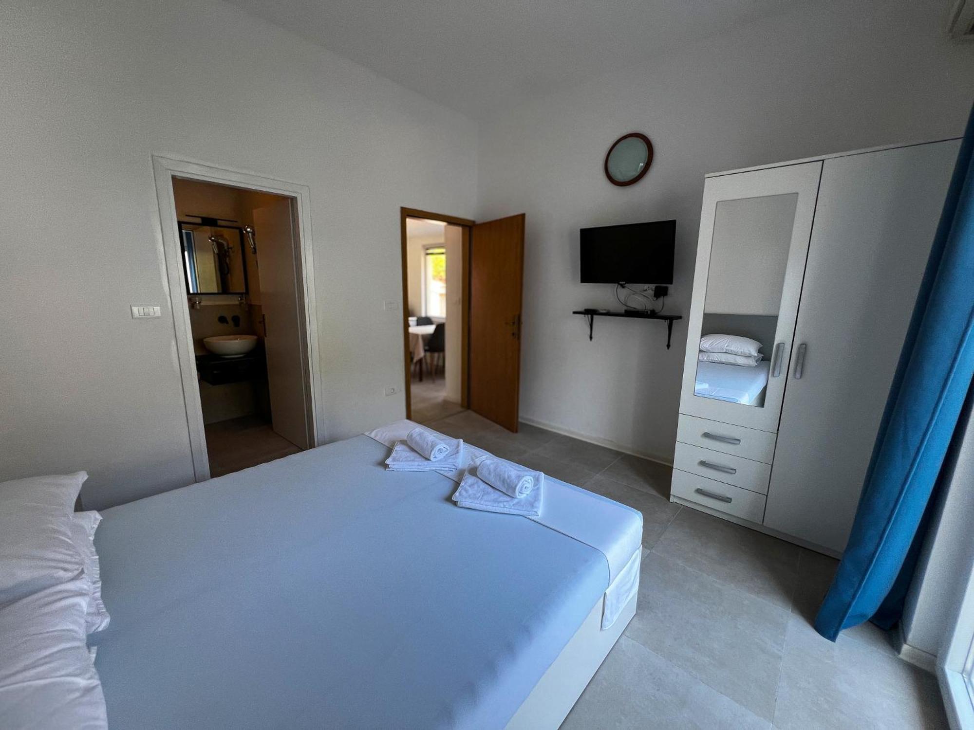 Pansion Palme Apartment Drvenik  Ngoại thất bức ảnh